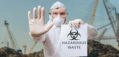 Handle Dangerous Goods/Hazardous Substances